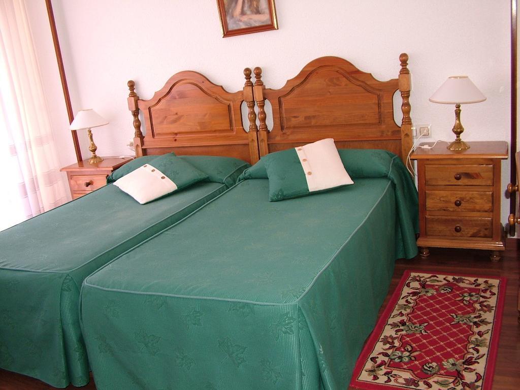 Hostal El Botero Cuzcurrita-Río Tirón Екстериор снимка